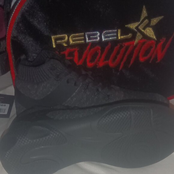 Girl's Cheer Shoes - Picture 2 of 6